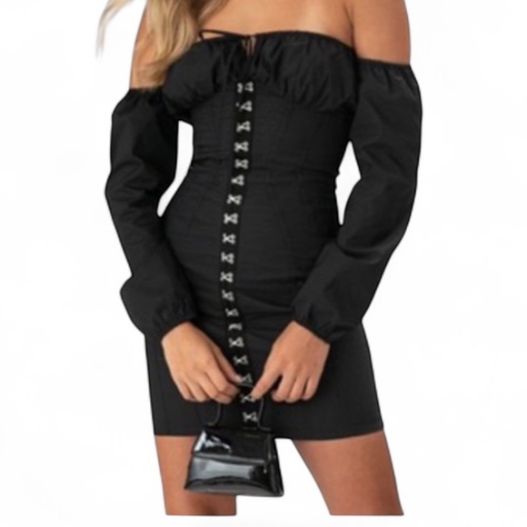 Adika Dresses & Skirts - Adika Nikita Dress